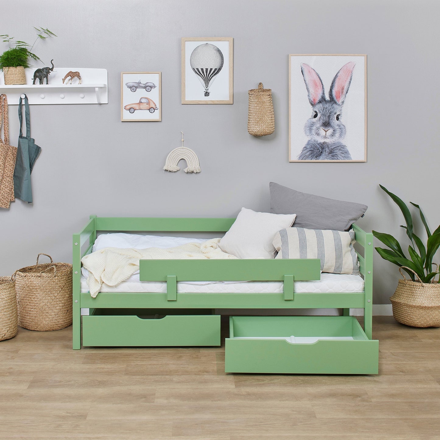 ECO Comfort Junior Bed 70x160 cm incl. Drawers and Guard Rail