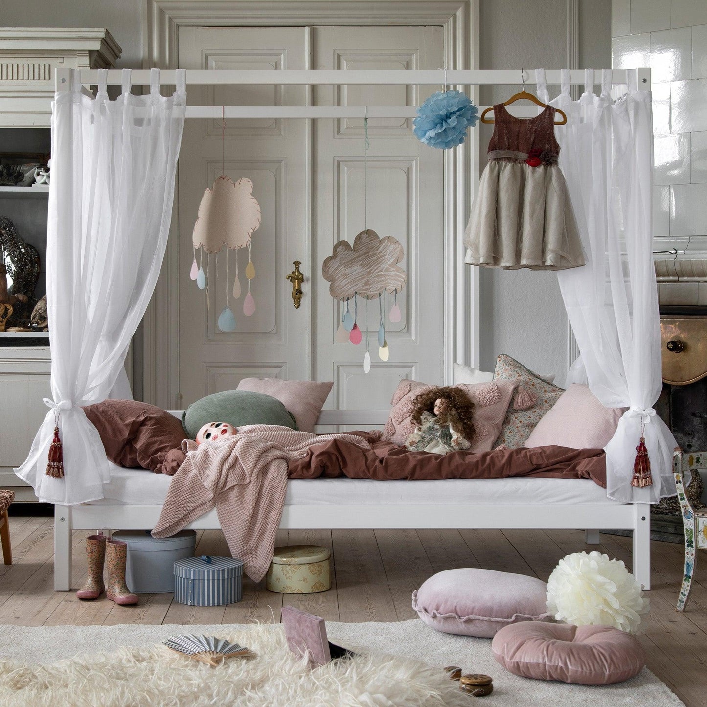 Hoppekids ECO Dream, Four-Poster Bed, white