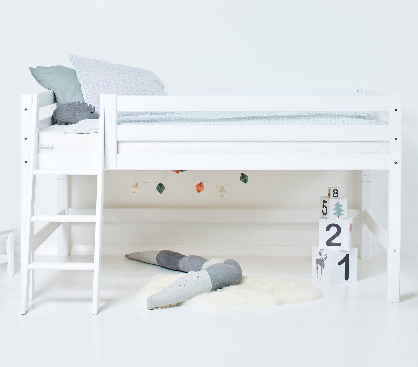 Hoppekids ECO Luxury Mid-High Bed